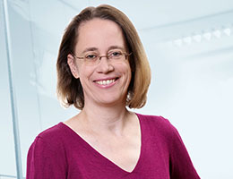 Dr. <b>Kristina Schaefer</b> - A_schaefer_web